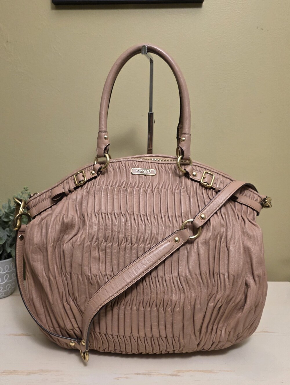 Coach | Madison Gathered Leather Lindsey 2-Way Satchel In Dusty Rose